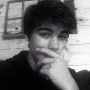 Meet your Posher, Seth